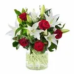 lily and rose flowers bunch