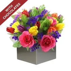 Bright Arrangement With Free Chocolates