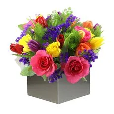Bright Mixed Arrangement
