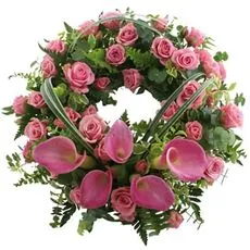Wreath With Pink Tones