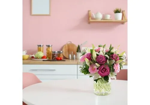 Rose, Gerbera & Lilies Bunch life kitchen