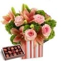 Blush Pinks Arrangement With Free Chocolates