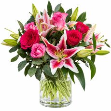 pink roses and oriental lily