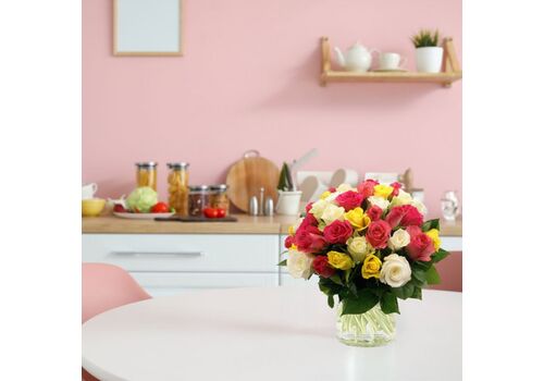 Beautiful Rose Bunch kitchen