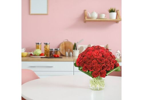24 Red Roses Bunch kitchen