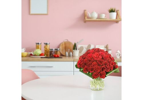 36 Red Roses Bunch kitchen